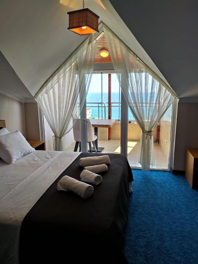Silver Continent Hostel 실리브리 외부 사진